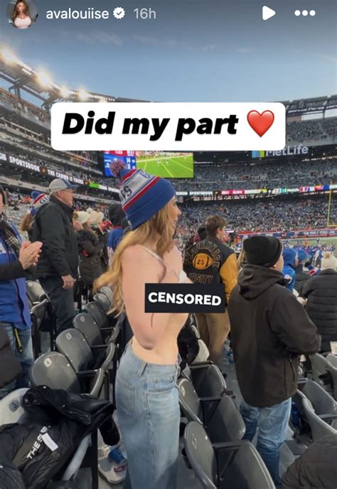 only fans models flash crowd|OnlyFans model flashes chest at Giants game after alleged request